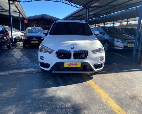 BMW-X1B18-002