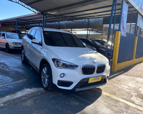 BMW-X1B18-003