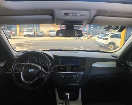 BMW-X3P14-007